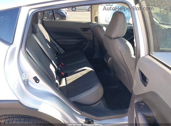 JF2GUHDC1SH254229 2025 SUBARU CROSSTREK Silver Vista de la etiqueta del VIN