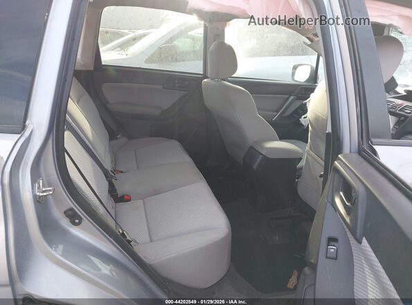 JF2SJADC3HH552848 2017 SUBARU FORESTER 2.5 Silver Vista de la etiqueta del VIN