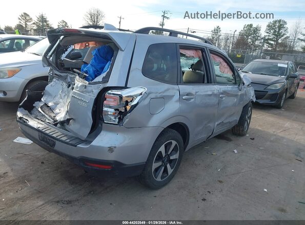 JF2SJADC3HH552848 2017 SUBARU FORESTER 2.5 Silver Trasero derecho
