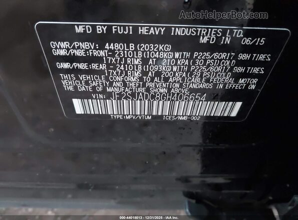 JF2SJADC8GH406654 2016 SUBARU FORESTER 2.5 Black Vista del compartimento del motor
