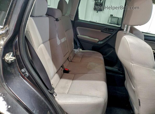 JF2SJAEC2JH545524 2018 SUBARU FORESTER 2.5 Серый Вид задней части салона