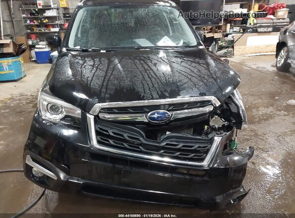 JF2SJAWC2HH809995 2017 SUBARU FORESTER 2.5I TO Черный Вид щитка приборов