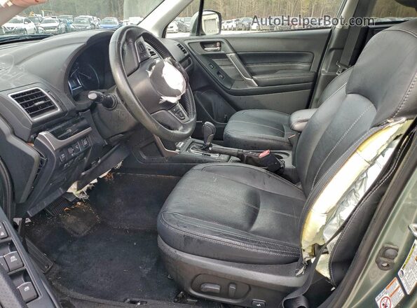 JF2SJAWC4HH550491 2017 SUBARU FORESTER 2.5I TO Зеленый Вид салона спереди