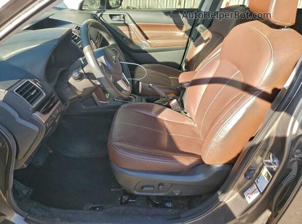 JF2SJAWC7HH434556 2017 SUBARU FORESTER 2.5I TO Brown Вид салону спереду