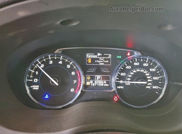 JF2SJAWC8JH475476 2018 SUBARU FORESTER 2.5I TO Black 