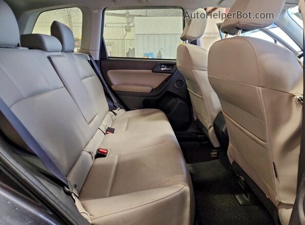 JF2SJAXC0GH411245 2016 SUBARU FORESTER 2.5I TO Black Вид задньої частини салону
