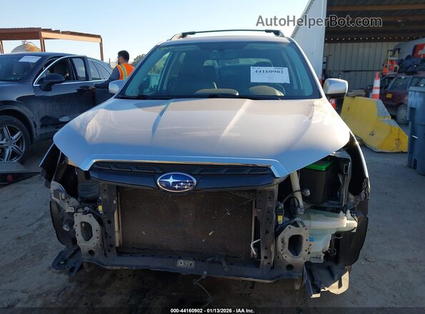 JF2SJGEC1JH484735 2018 SUBARU FORESTER2. Silver 