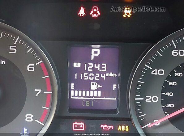 JF2SJGEC1JH484735 2018 SUBARU FORESTER2. Silver 
