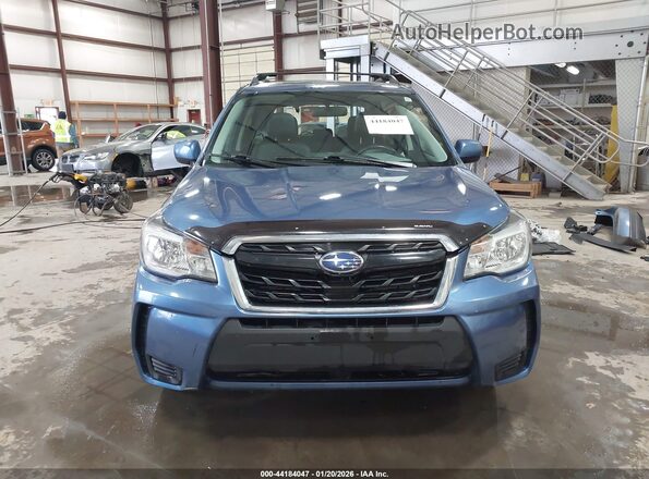 JF2SJGEC2HH544211 2017 SUBARU FORESTER2. Blue 