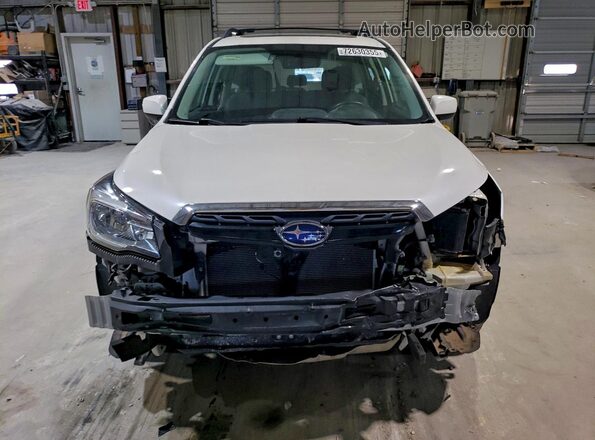 JF2SJGEC9HH496299 2017 SUBARU FORESTER2. Белый 