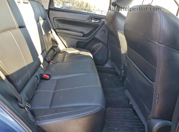 JF2SJGTC8HH420656 2017 SUBARU FORESTER2. Blue 
