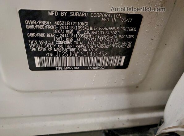 JF2SJGWC6JH432452 2018 SUBARU FORESTER2. White 360 interior view