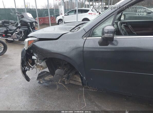 JF2SJGWC8HH421883 2017 SUBARU FORESTER2. Gray 