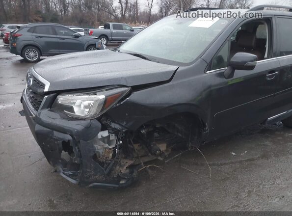 JF2SJGWC8HH421883 2017 SUBARU FORESTER2. Gray Front view