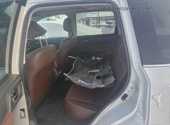 JF2SJHWC0JH615271 2018 SUBARU FORESTER2. White Front interior view