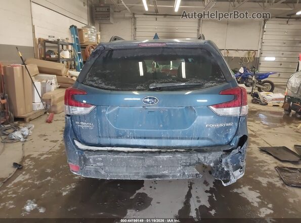 JF2SKADC7NH462773 2022 SUBARU FORESTER Blue 