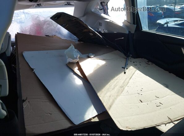 JF2SKAEC3NH423239 2022 SUBARU FORESTER White Вид наклейки з VIN-кодом
