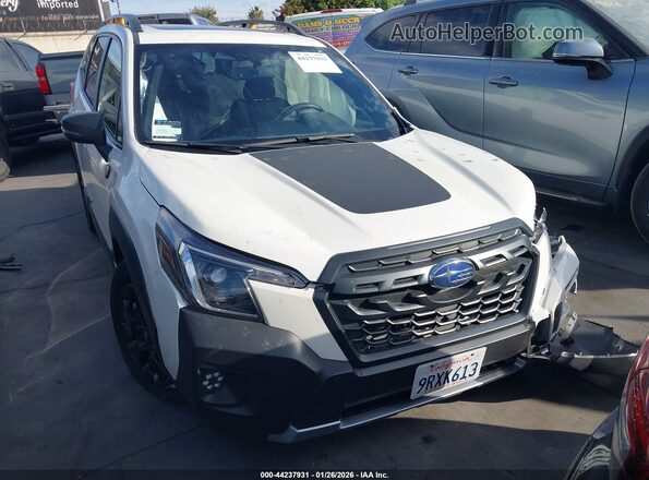 JF2SKAJC4RH524849 2024 SUBARU FORESTER Белый Вид задней части салона