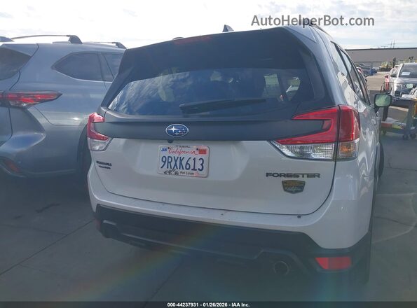 JF2SKAJC4RH524849 2024 SUBARU FORESTER Белый 