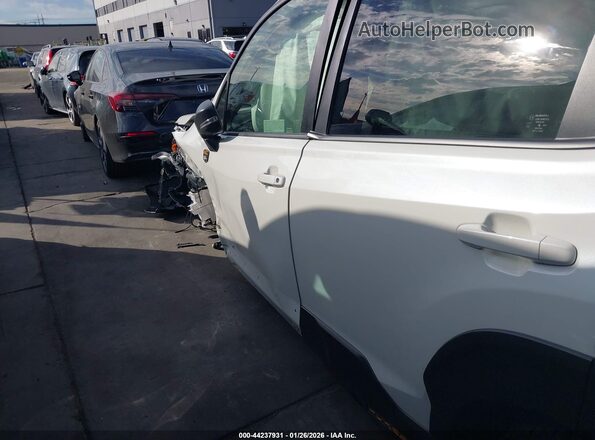 JF2SKAJC4RH524849 2024 SUBARU FORESTER Белый 