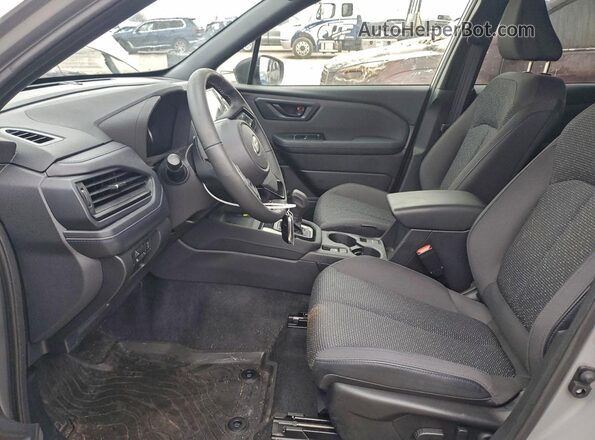 JF2SLDDC6SH468896 2025 SUBARU FORESTER Gray Vista interior delantera