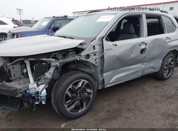 JF2SLSED2SH424860 2025 SUBARU FORESTER Silver წინა ხედი