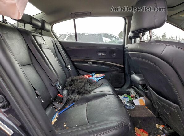 JH4KC1F51GC000749 2016 ACURA RLX Gray Vista de los asientos traseros