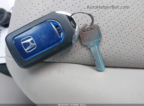 JHMCR6F55HC025381 2017 HONDA ACCORD HYBRID Черный 