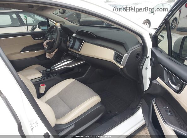 JHMZC5F10JC010960 2018 HONDA CLARITY Белый Вид салона спереди