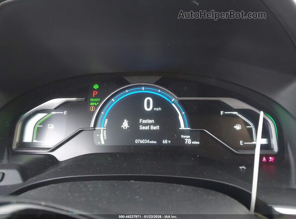 JHMZC5F10JC010960 2018 HONDA CLARITY Белый Вид задних сидений