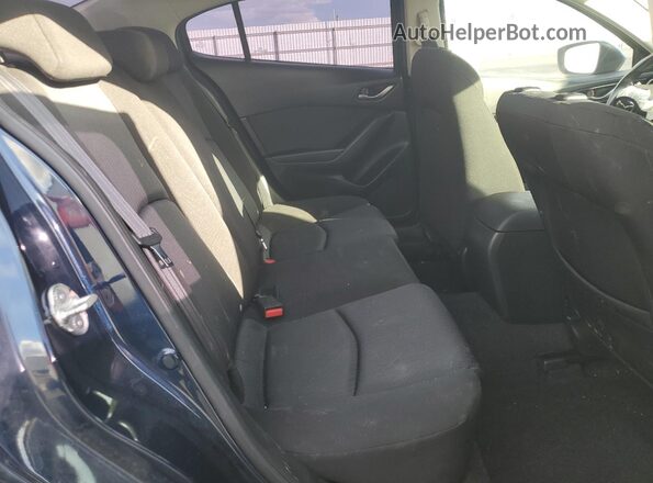 JM1BM1T7XG1344046 2016 MAZDA 3 Синий Вид задних сидений