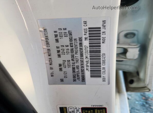 JM1BPABL0M1330707 2021 MAZDA 3 White Engine compartment view
