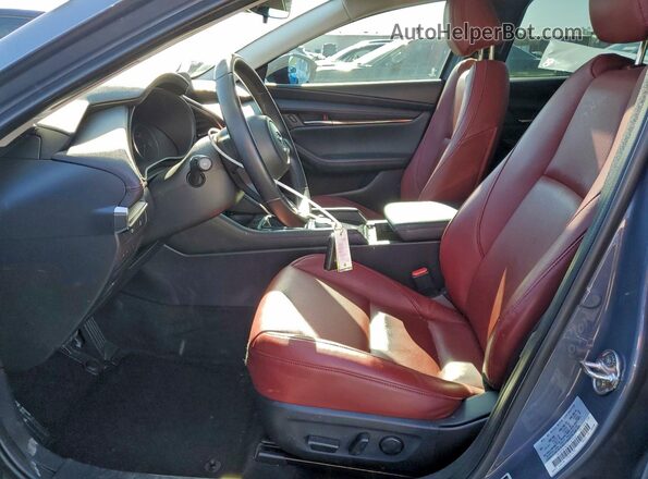 JM1BPBCM2S1767540 2025 MAZDA 3 Серый Вид салона спереди