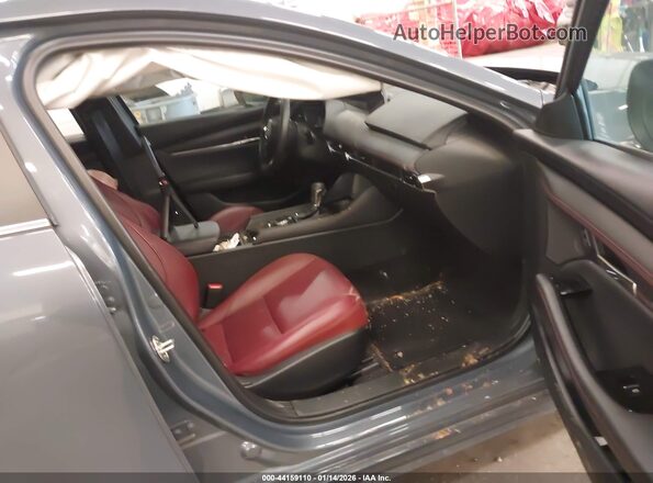 JM1BPBLM2R1714301 2024 MAZDA 3 Gray Widok wnętrza z przodu