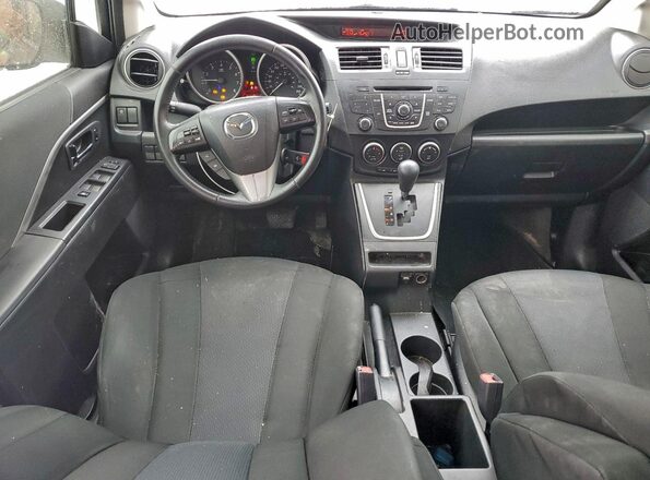 JM1CW2CL4H0194069 2017 MAZDA 5 Серый Вид панели приборов