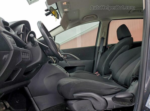JM1CW2CL4H0194069 2017 MAZDA 5 Серый Вид салона спереди