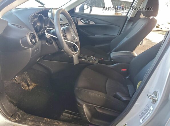 JM1DKDB73M1509061 2021 MAZDA CX-3 Silver Vista interior delantera