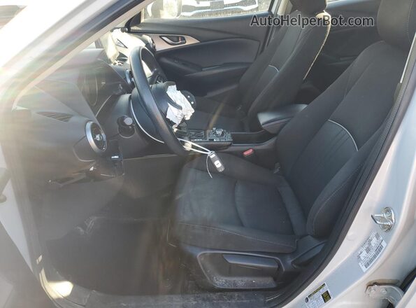 JM1DKFB72K0417583 2019 MAZDA CX-3 White Widok wnętrza z przodu