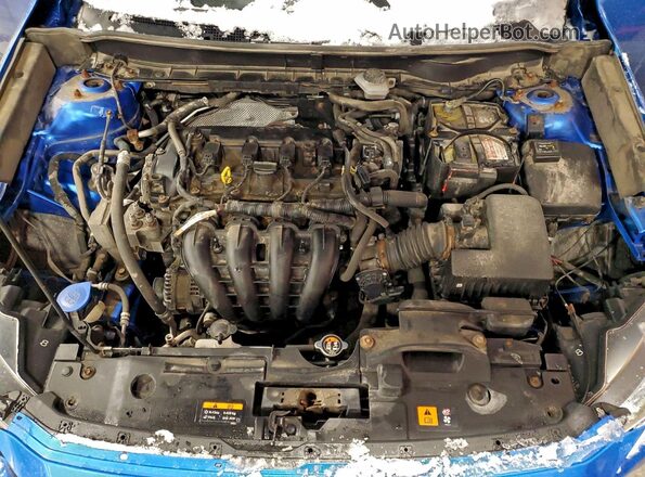 JM1DKFB79H0167977 2017 MAZDA CX-3 Blue Vista del compartimento del motor