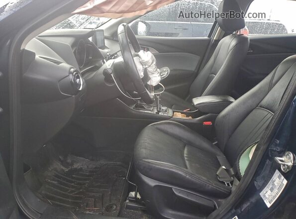 JM1DKFC71K0447222 2019 MAZDA CX-3 Синий Вид салона спереди
