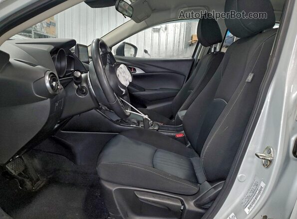 JM1DKFC78L1470539 2020 MAZDA CX-3 Серый 