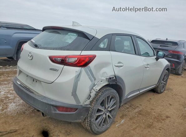 JM1DKFD79J0316908 2018 MAZDA CX-3 White 