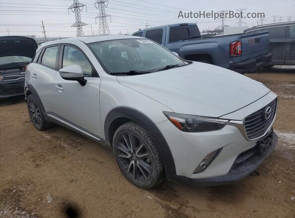 JM1DKFD79J0316908 2018 MAZDA CX-3 White 