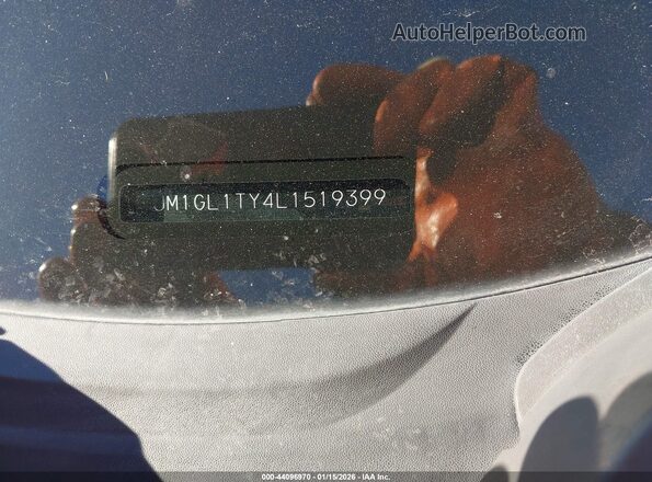 JM1GL1TY4L1519399 2020 MAZDA 6 Синий Вид подкапотного пространства
