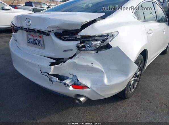 JM1GL1UM4J1327277 2018 MAZDA 6 White 