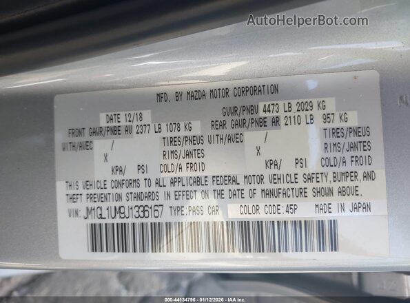 JM1GL1UM9J1336167 2018 MAZDA 6 Silver Vista del compartimento del motor