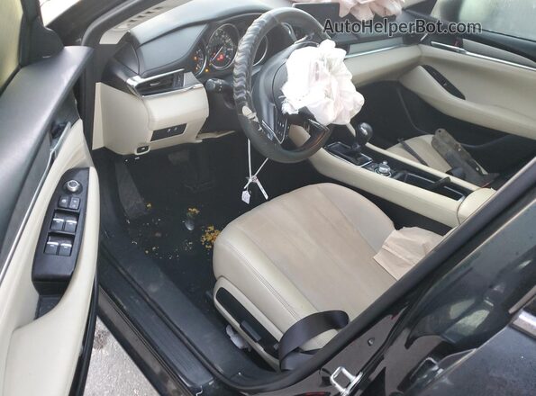 JM1GL1VM4L1511393 2020 MAZDA 6 Black Dashboard view
