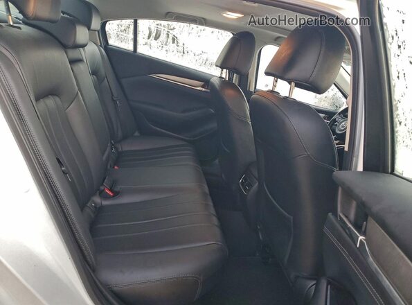 JM1GL1VM7M1619606 2021 MAZDA 6 White Rear seats view
