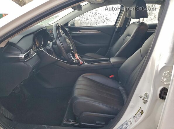 JM1GL1VM7M1619606 2021 MAZDA 6 White Front interior view