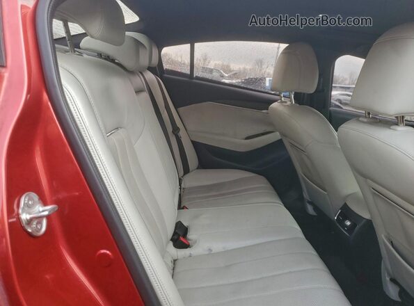 JM1GL1XY3J1304393 2018 MAZDA MAZDA Red Vista de los asientos traseros